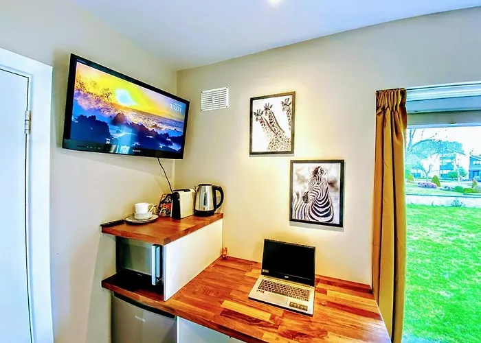 Private En-suite * 邓博因